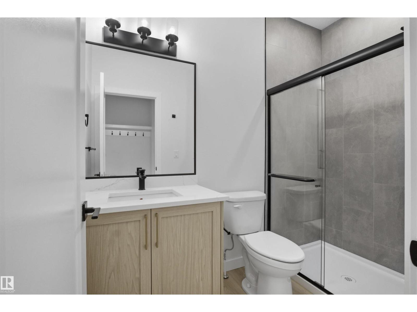 3304 Chickadee Dr Nw Nw, Edmonton, Alberta  T5V 1R5 - Photo 11 - E4467949