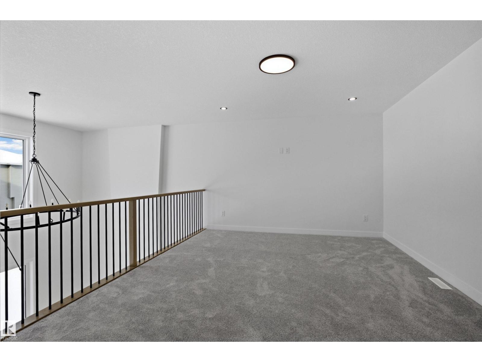 3304 Chickadee Dr Nw Nw, Edmonton, Alberta  T5V 1R5 - Photo 17 - E4467949