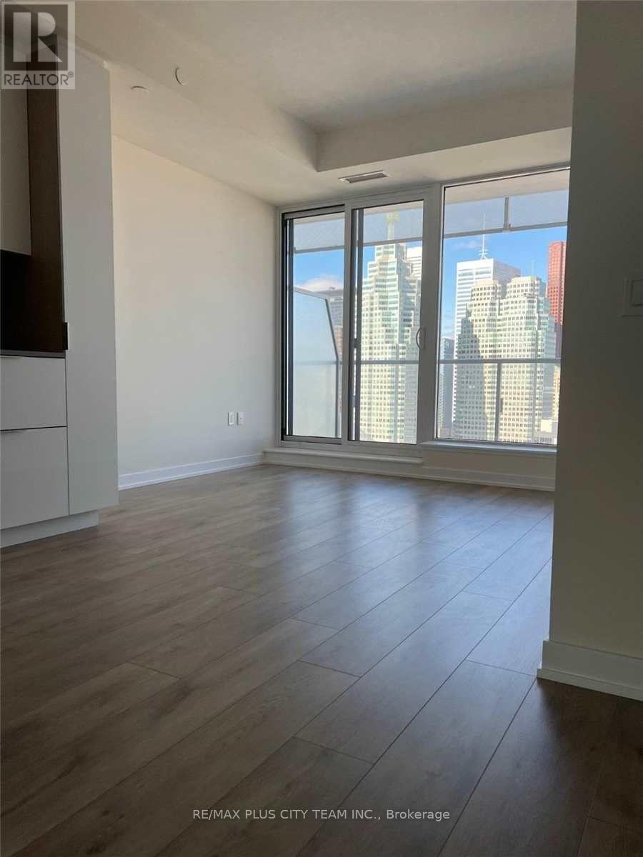 4205 - 28 Freeland Street, Toronto, Ontario  M5E 0E3 - Photo 4 - C12849772