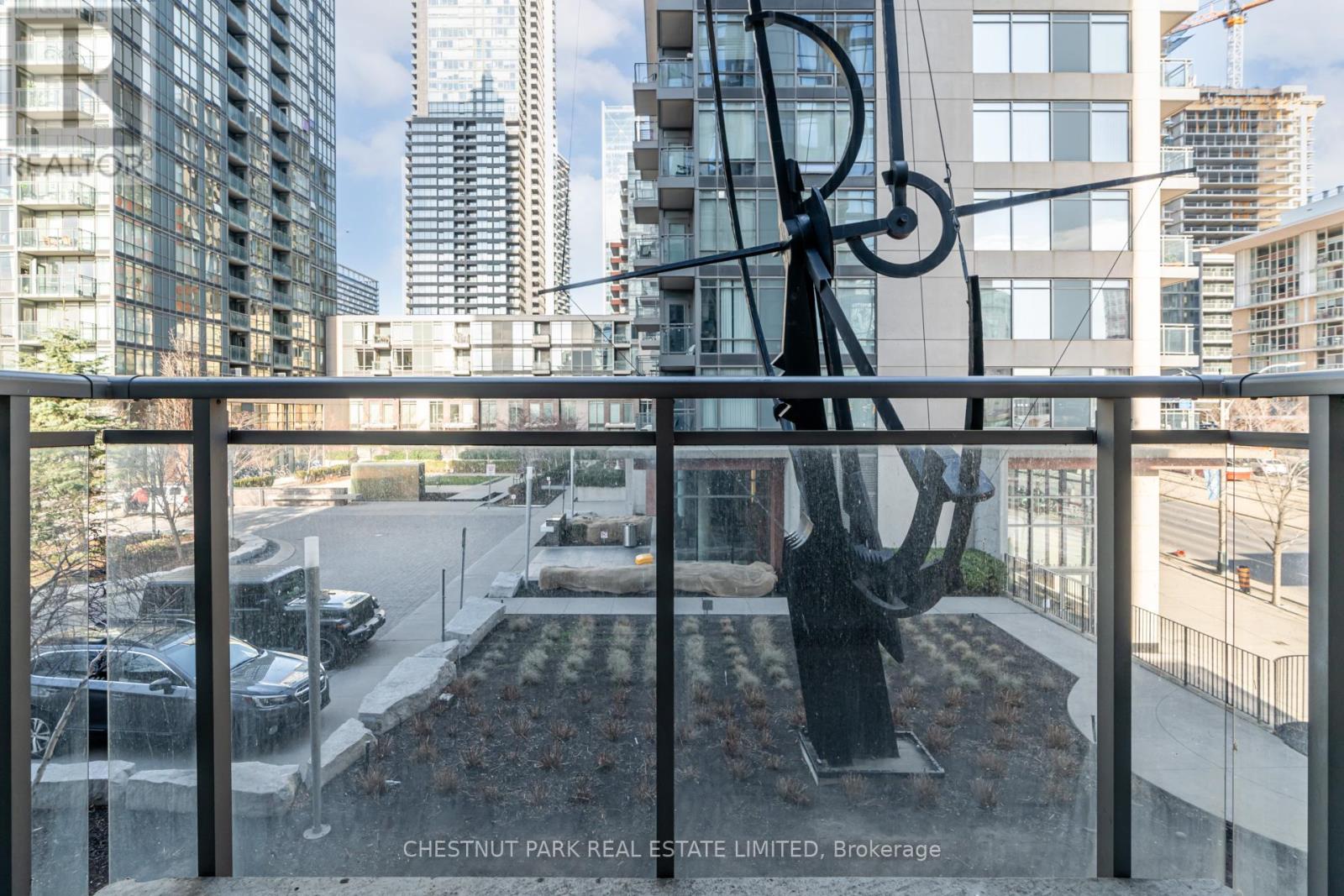 205 - 11 Brunel Court, Toronto, Ontario  M5V 3Y3 - Photo 16 - C12849780