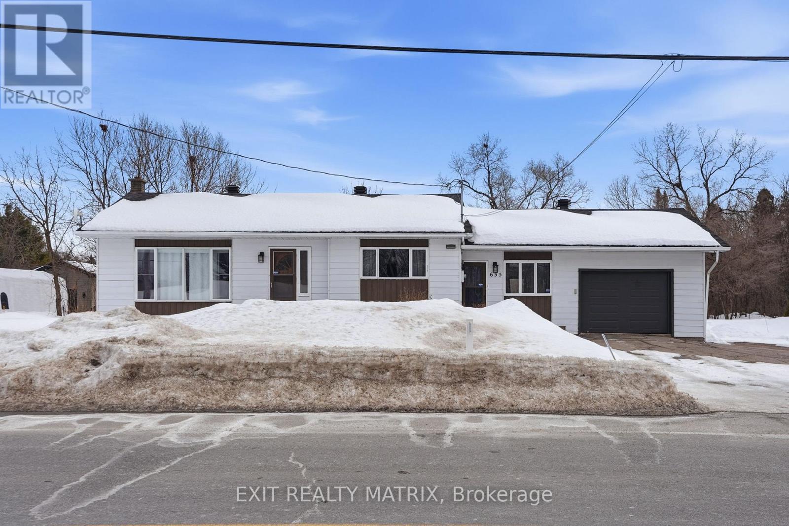 635 FRONT ROAD W, Champlain, Ontario