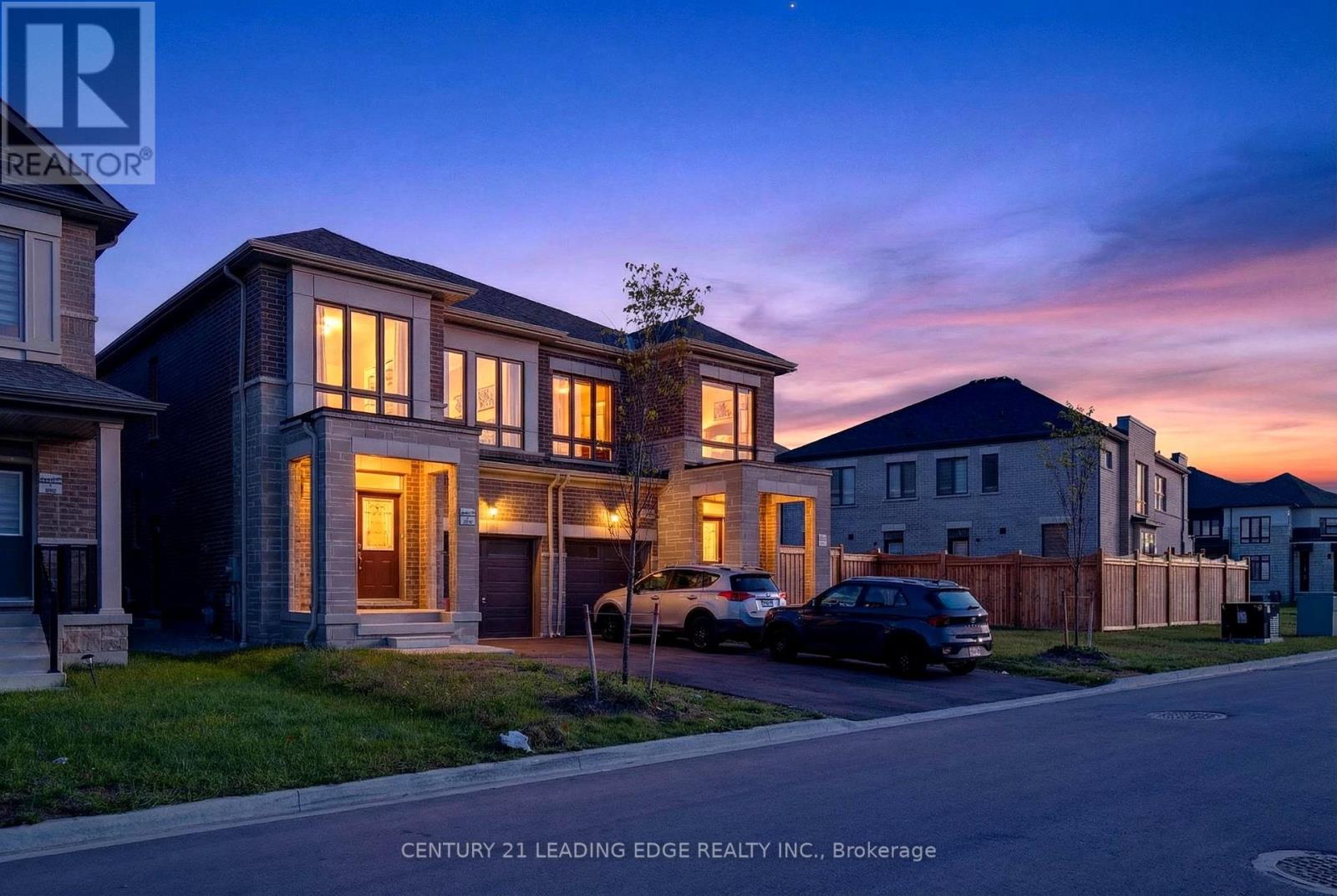 72 Fruitful Crescent, Whitby, Ontario  L1P 0N3 - Photo 2 - E12849712