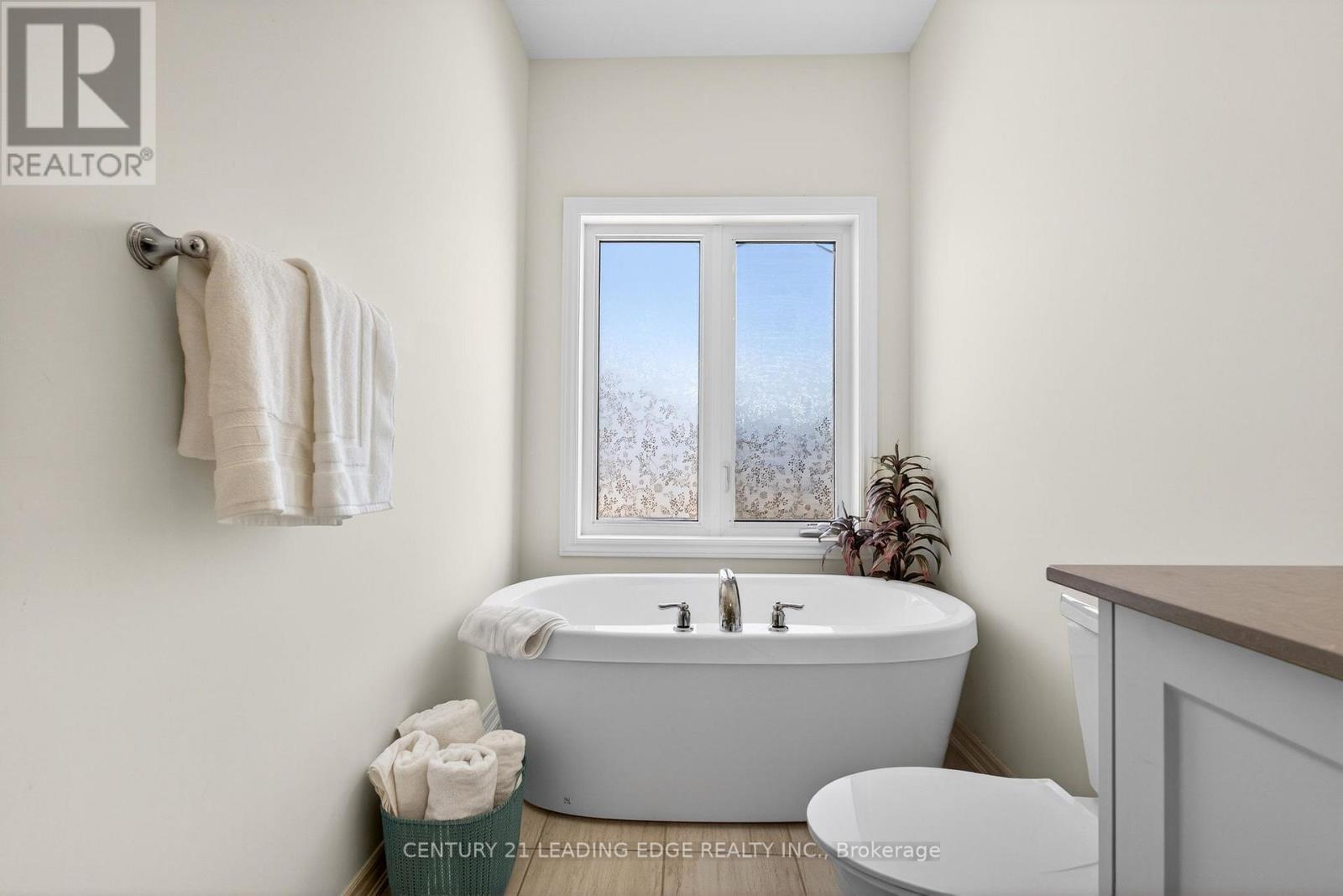 72 Fruitful Crescent, Whitby, Ontario  L1P 0N3 - Photo 26 - E12849712