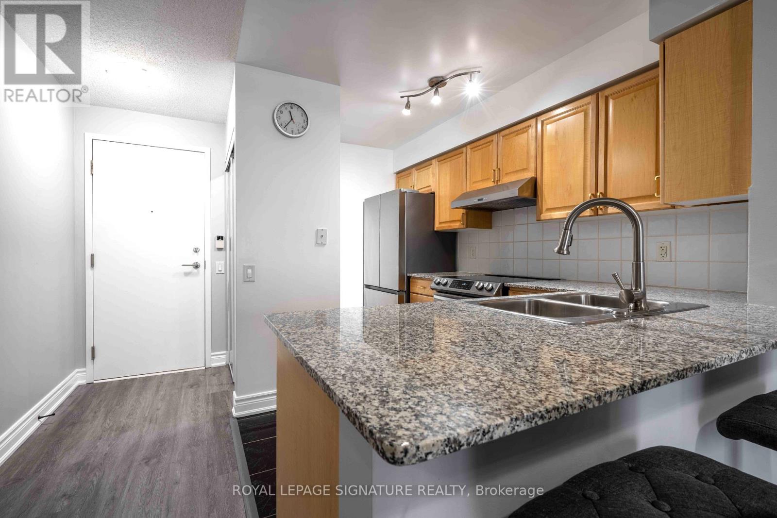 2204 - 83 Borough Drive, Toronto, Ontario  M1P 5E4 - Photo 4 - E12849760