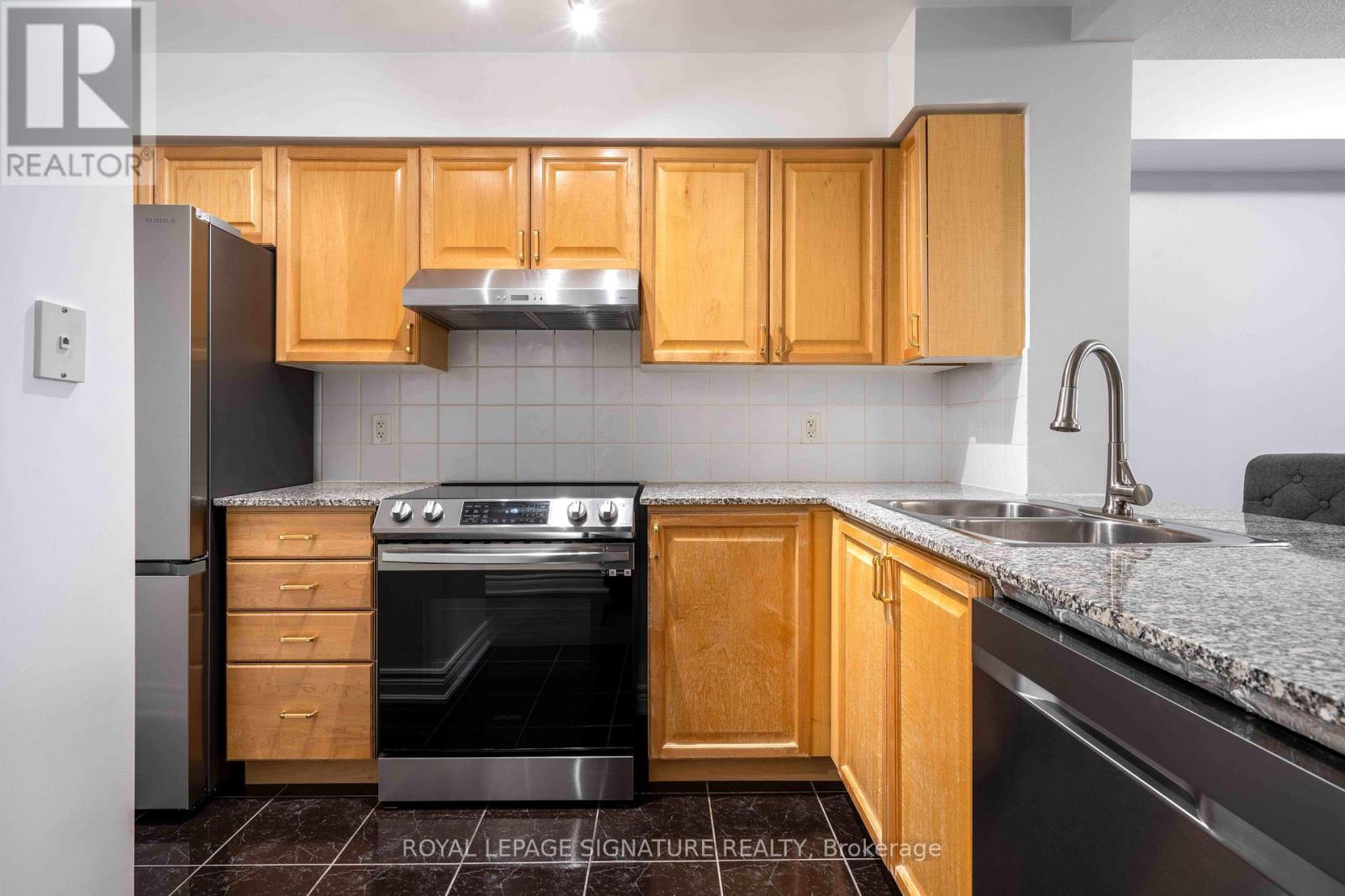 2204 - 83 Borough Drive, Toronto, Ontario  M1P 5E4 - Photo 5 - E12849760