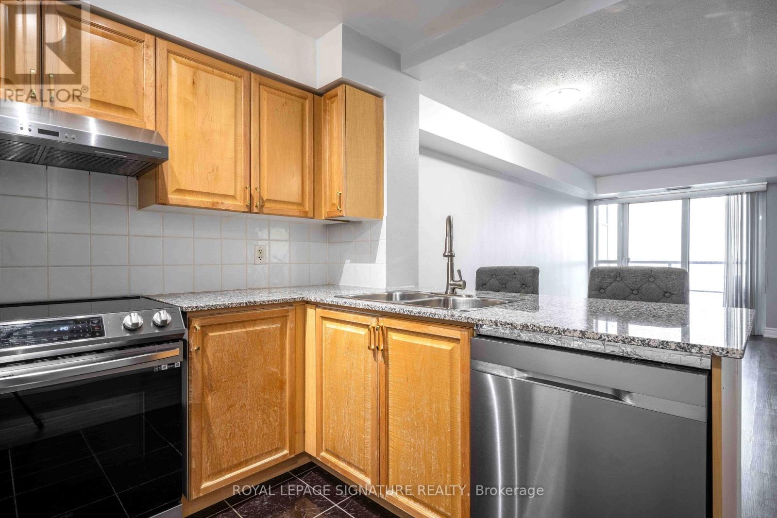 2204 - 83 Borough Drive, Toronto, Ontario  M1P 5E4 - Photo 6 - E12849760