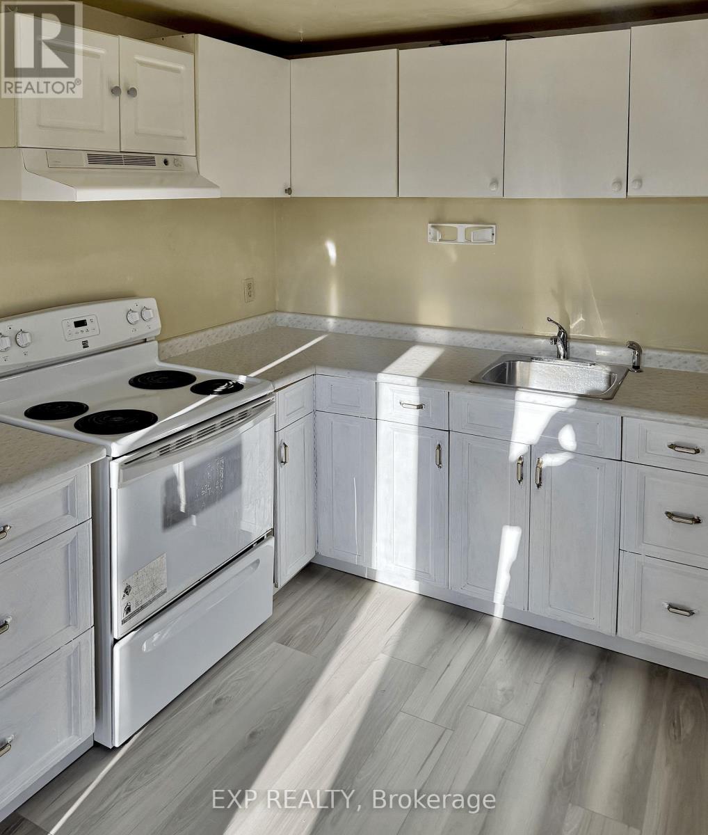 44 Wright Crescent, Ajax, Ontario  L1S 6T3 - Photo 2 - E12849812