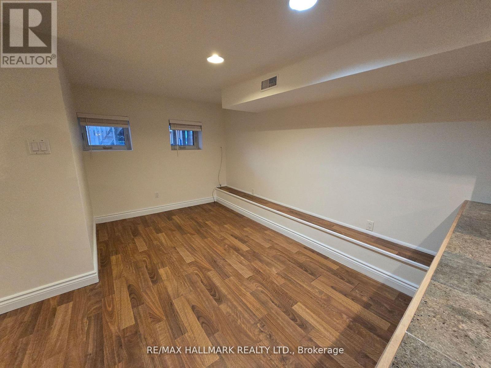 Lower - 94 Galt Avenue, Toronto, Ontario  M4M 2Z3 - Photo 9 - E12849852