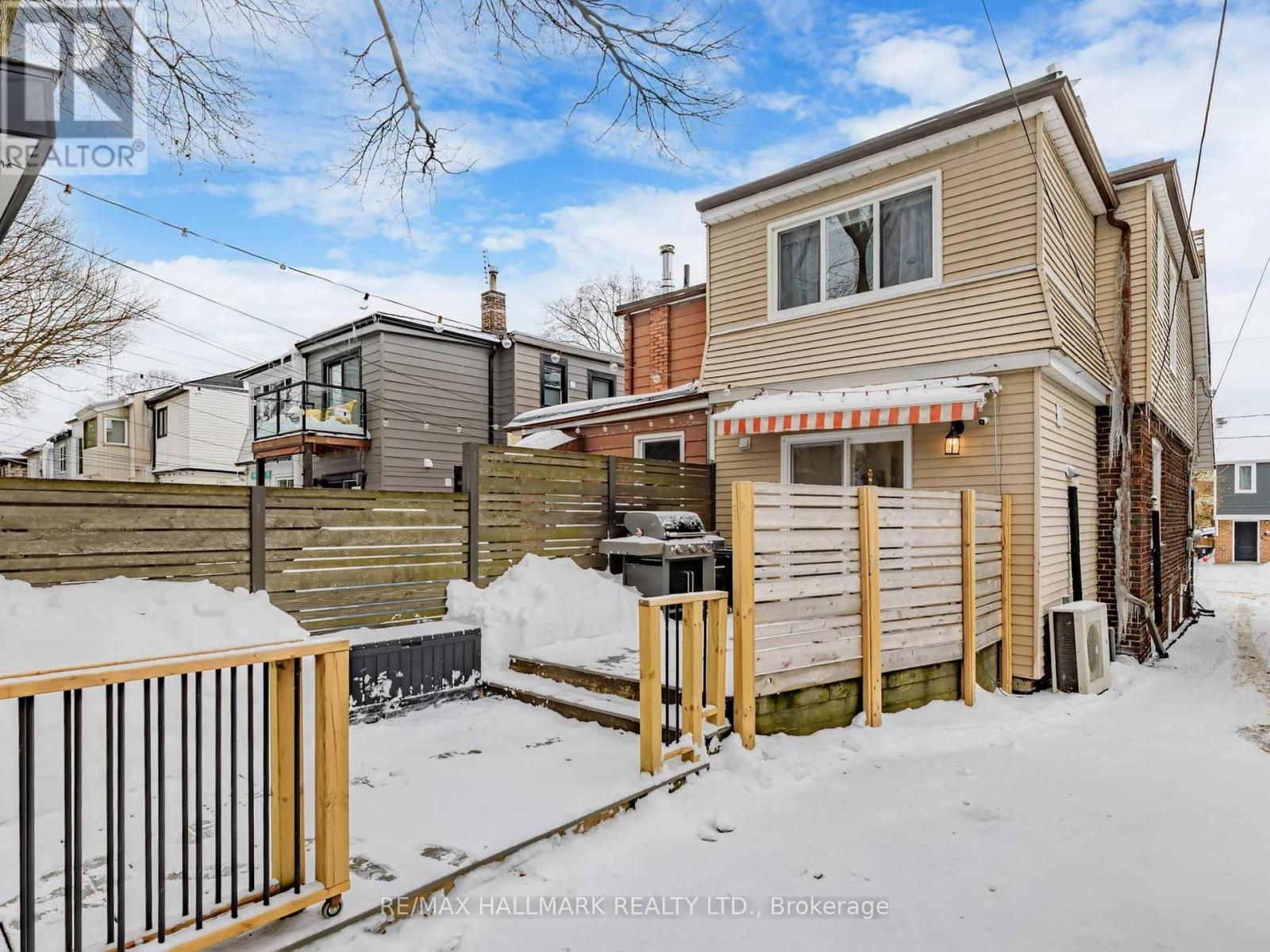115 Hiltz Avenue, Toronto, Ontario  M4L 2N7 - Photo 44 - E12798460
