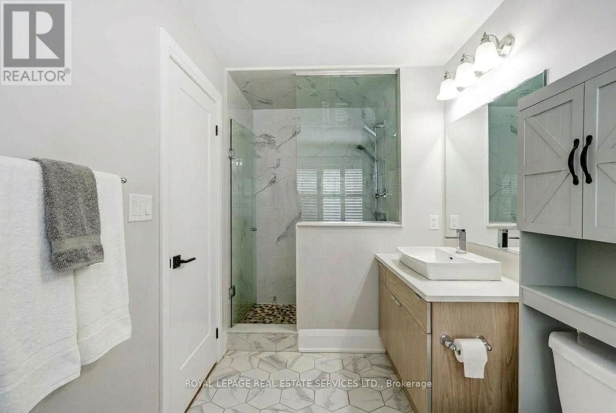 7 Cyclone Trail, Brampton, Ontario  L7A 5E8 - Photo 19 - W12845092