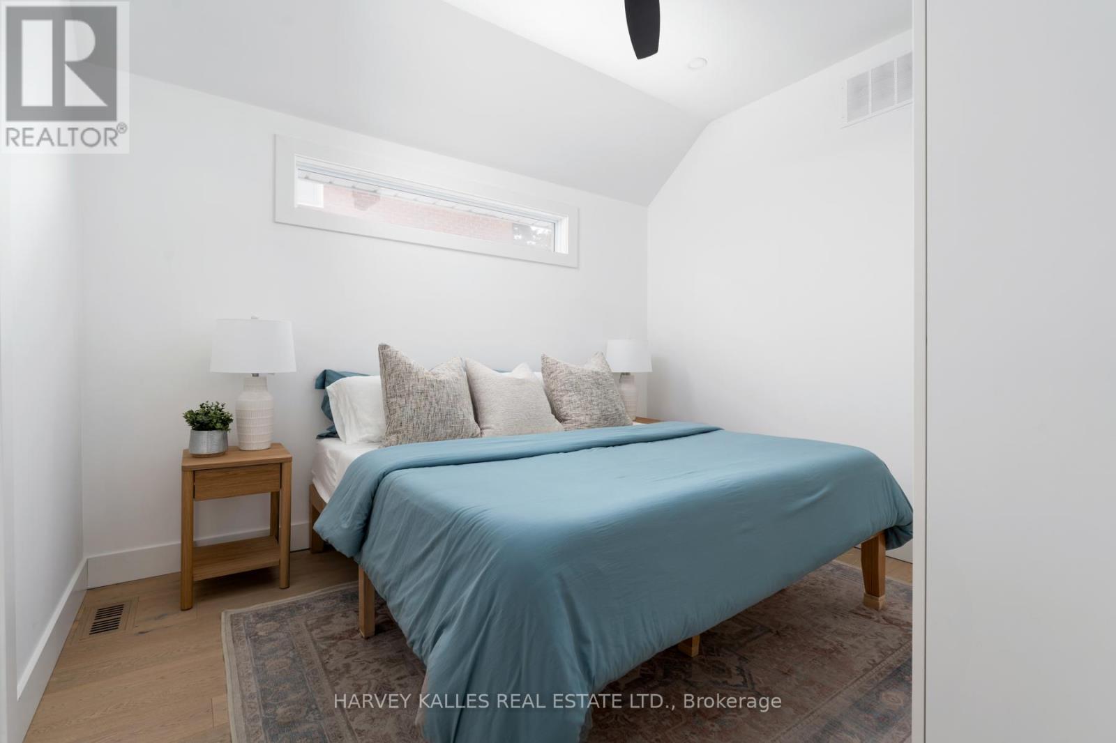 31 Elder Avenue, Toronto (Long Branch), Ontario  M8W 1S3 - Photo 14 - W12849096