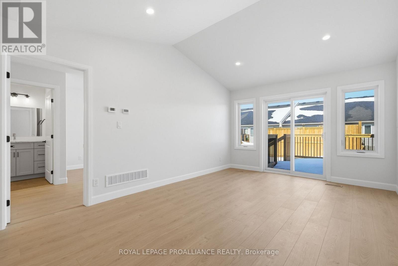 59 Sandhu Crescent, Belleville (Belleville Ward), Ontario  K8P 0G7 - Photo 17 - X12713730