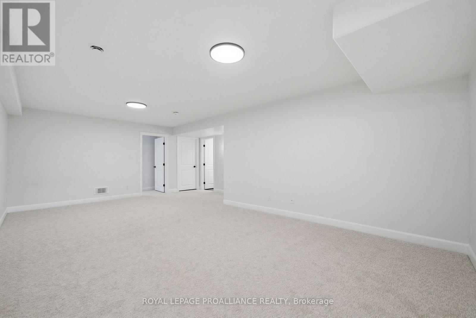 59 Sandhu Crescent, Belleville (Belleville Ward), Ontario  K8P 0G7 - Photo 24 - X12713730