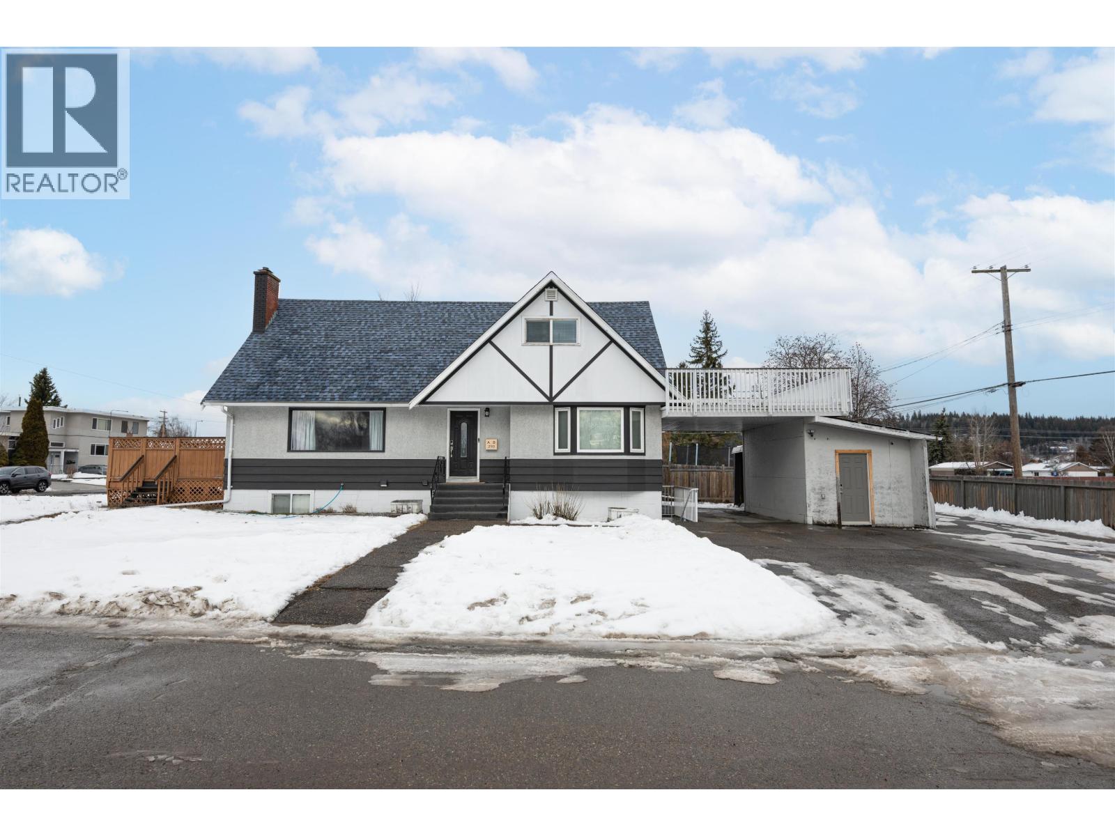 290 Kelly Street, Prince George, British Columbia  V2M 3K3 - Photo 1 - R3096535