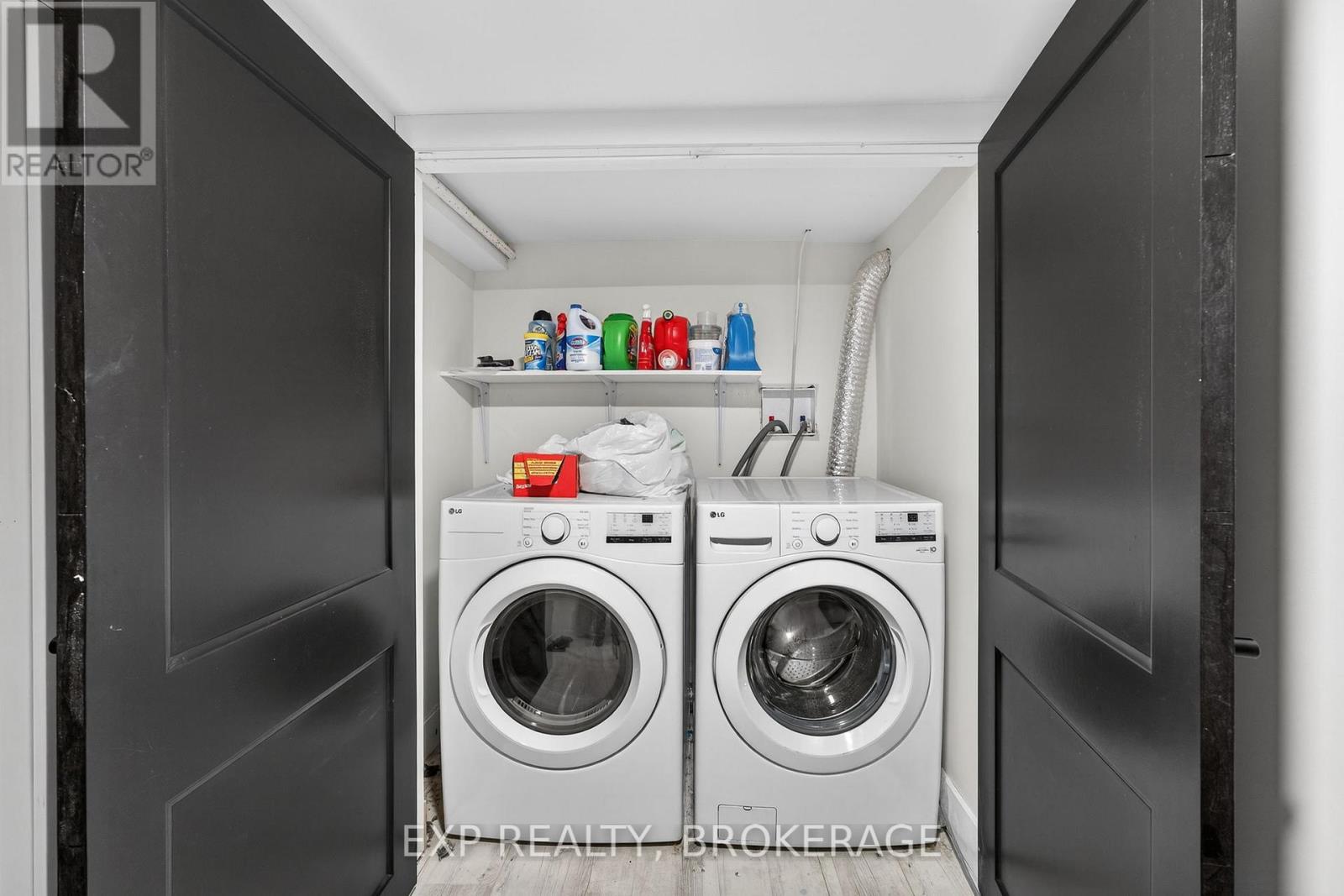 19 Scott Street, Kingston (Central City East), Ontario  K7L 1L3 - Photo 12 - X12848416