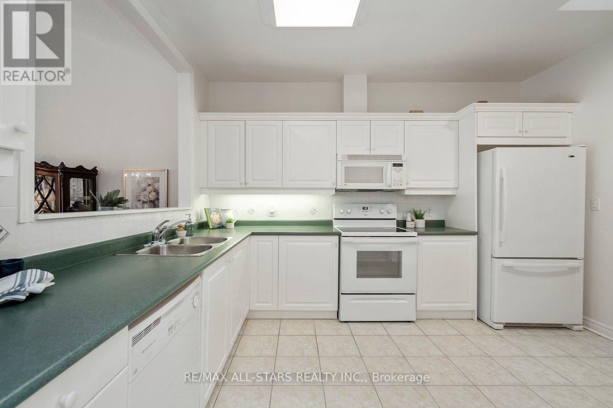 21 Wave Hill Way, Markham, Ontario  L6E 1J2 - Photo 11 - N12849724