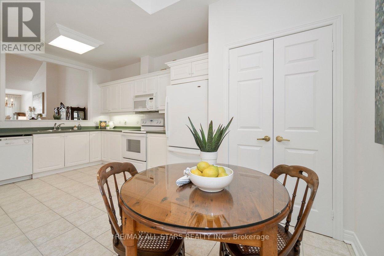 21 Wave Hill Way, Markham, Ontario  L6E 1J2 - Photo 14 - N12849724