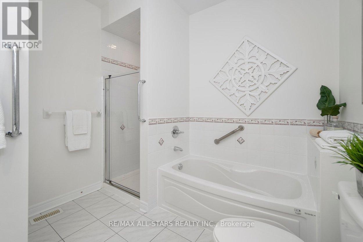 21 Wave Hill Way, Markham, Ontario  L6E 1J2 - Photo 21 - N12849724