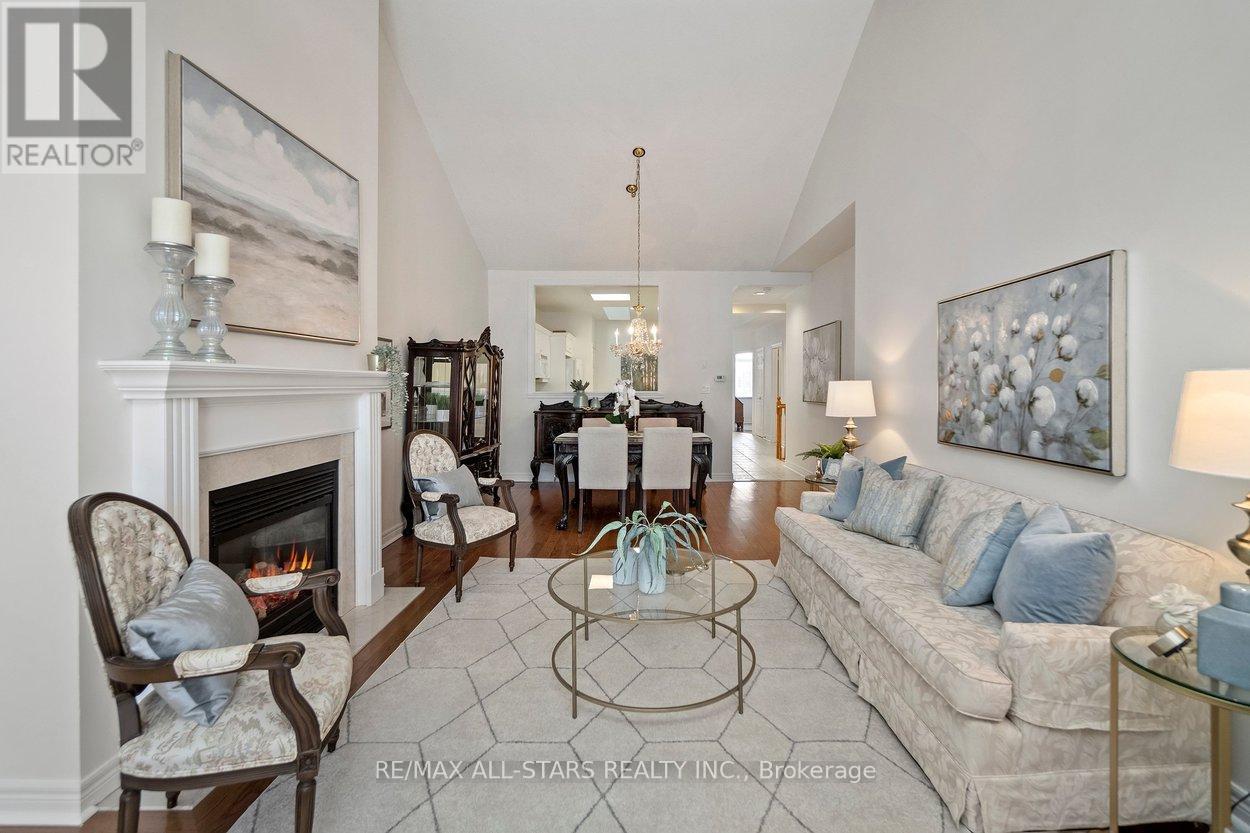 21 Wave Hill Way, Markham, Ontario  L6E 1J2 - Photo 5 - N12849724