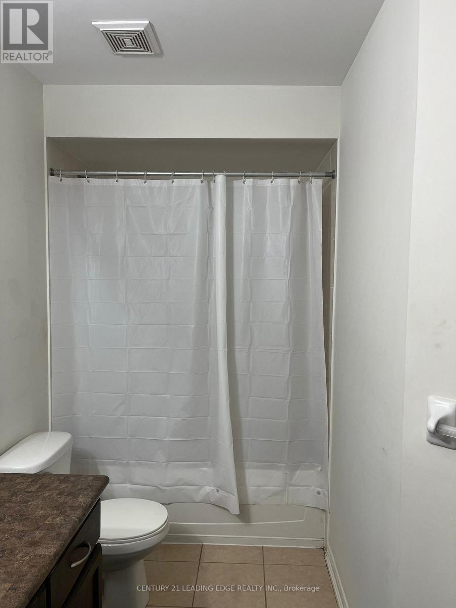 30 Armstrong Crescent, Bradford West Gwillimbury (Bradford), Ontario  L3Z 0L1 - Photo 31 - N12849782