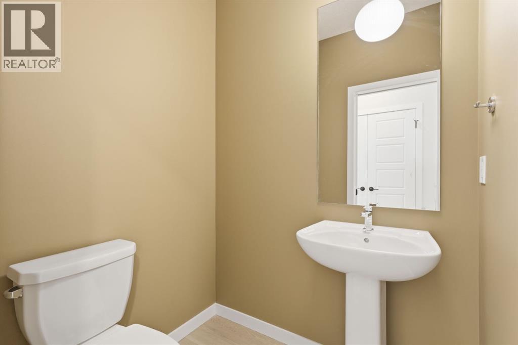 4070 Sawgrass Street Nw, Airdrie, Alberta  T4B 5V4 - Photo 6 - A2256522