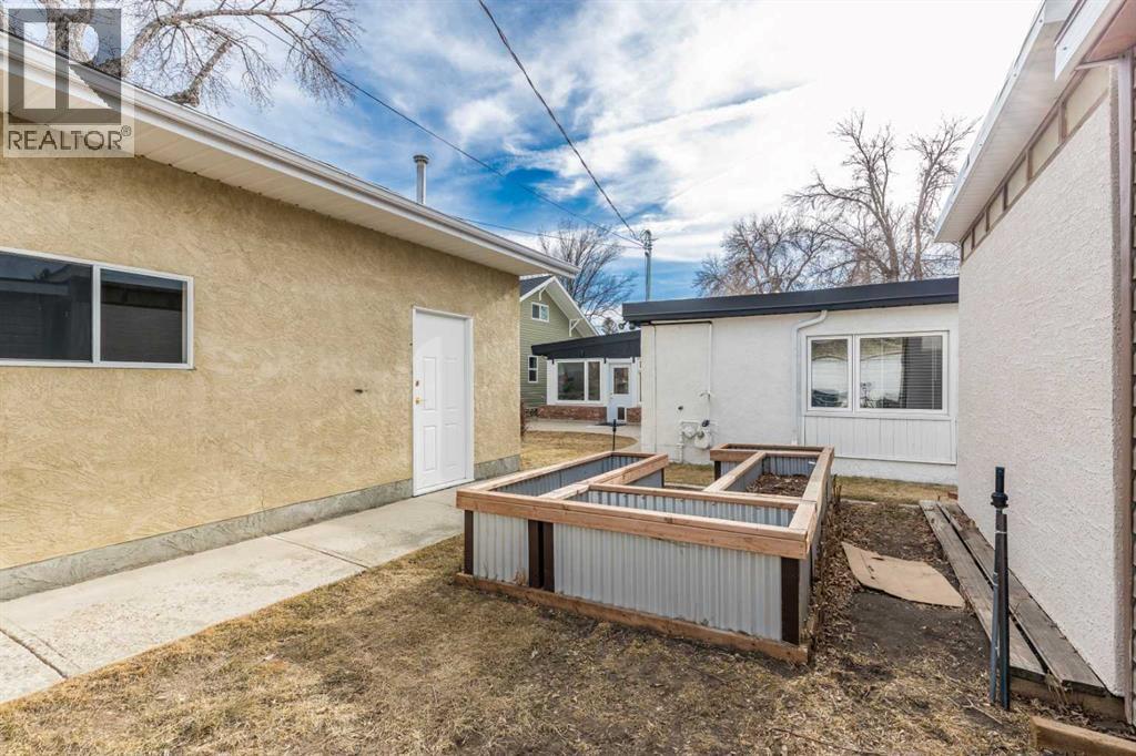 150 11 Street Ne, Medicine Hat, Alberta  T1A 5T1 - Photo 40 - A2283170