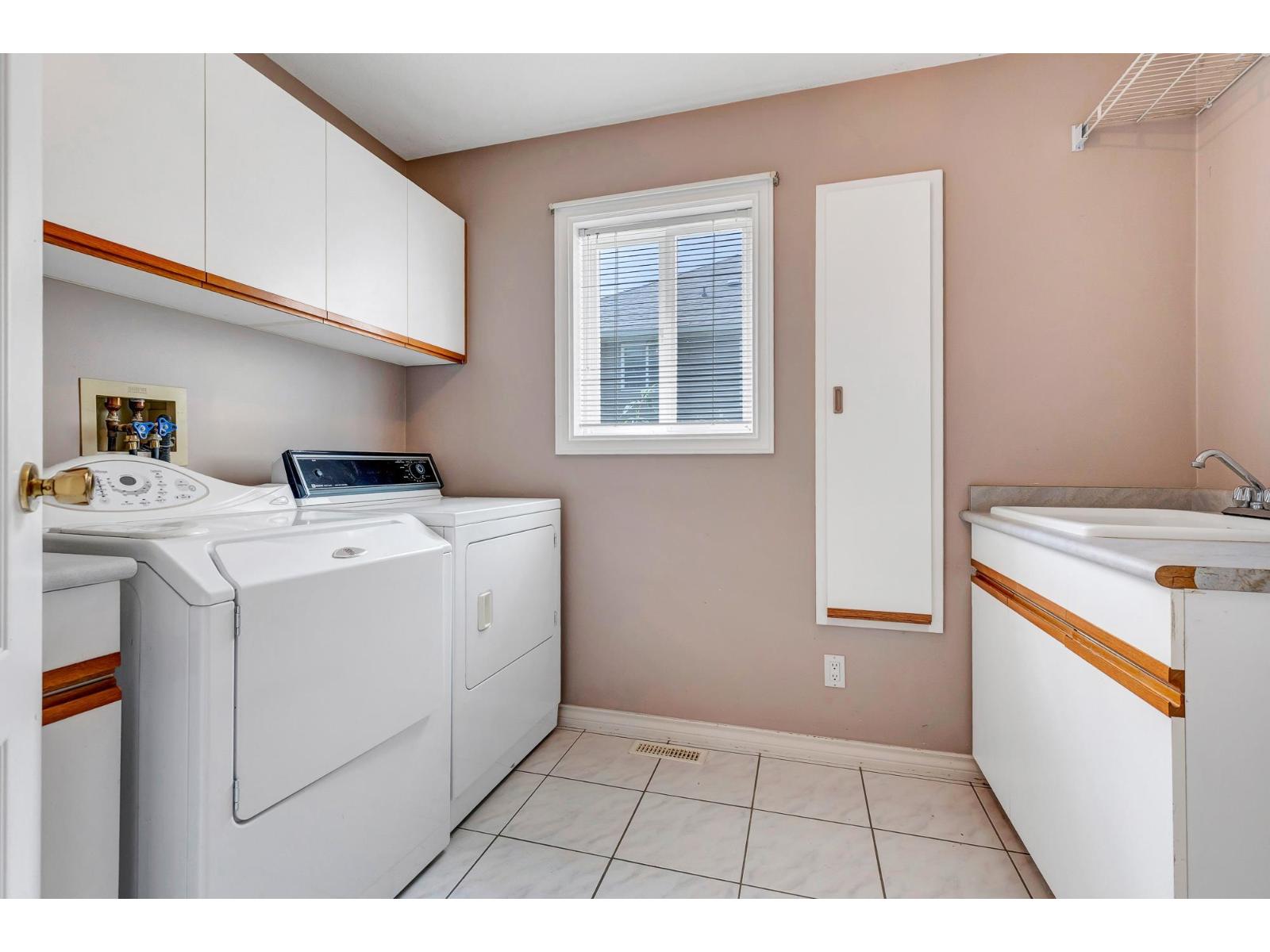 8678 Sunburst Place, Chilliwack Mountain, Chilliwack, British Columbia  V2R 3J1 - Photo 24 - R3096522