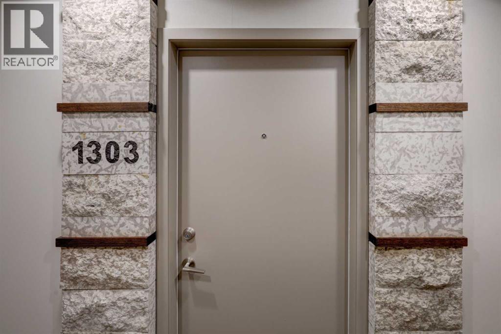1303, 8880 Horton Road Sw, Calgary, Alberta  T2V 2W3 - Photo 2 - A2288803