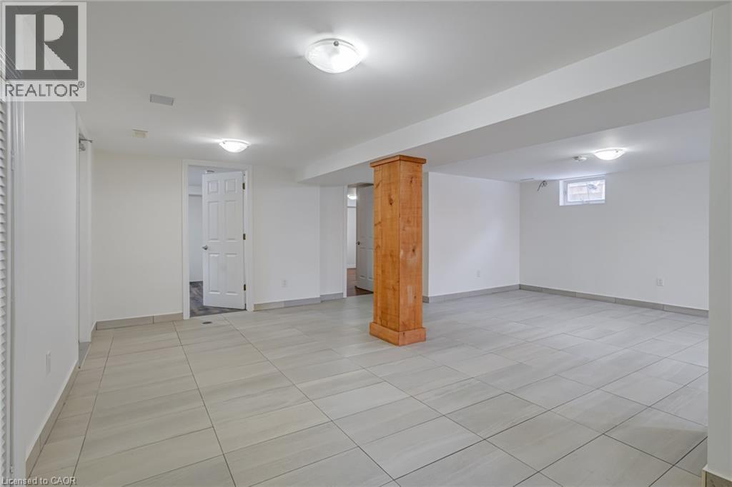 2322 Redfern Road, Burlington, Ontario  L7R 1X3 - Photo 29 - 40799040