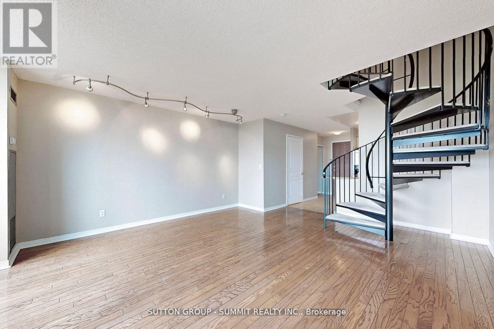 1203 - 2565 Erin Centre Boulevard, Mississauga, Ontario  L5M 6Z8 - Photo 10 - W12849702