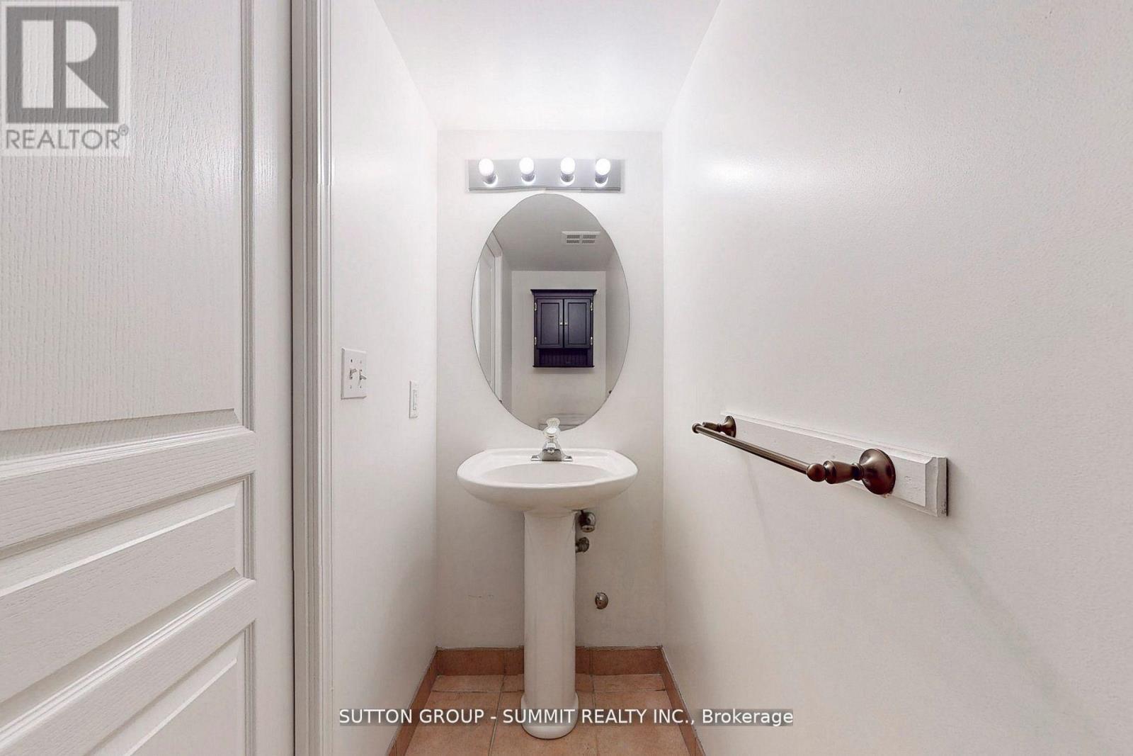 1203 - 2565 Erin Centre Boulevard, Mississauga, Ontario  L5M 6Z8 - Photo 16 - W12849702