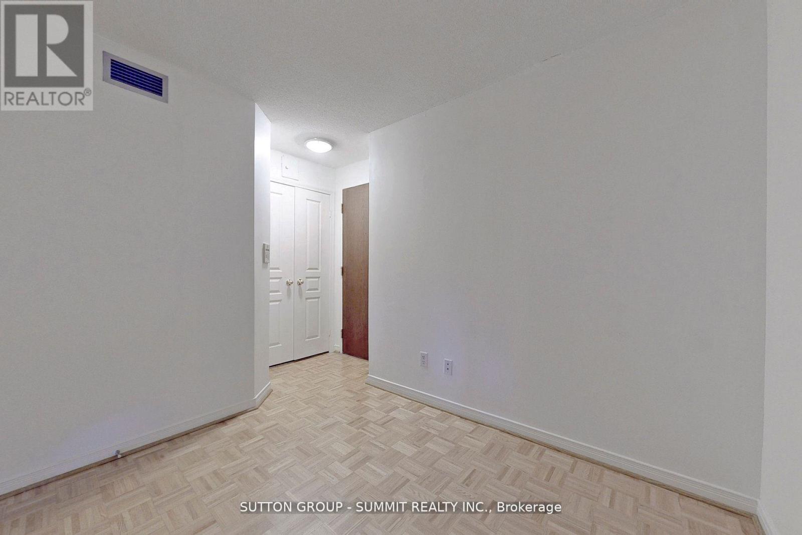 1203 - 2565 Erin Centre Boulevard, Mississauga, Ontario  L5M 6Z8 - Photo 30 - W12849702