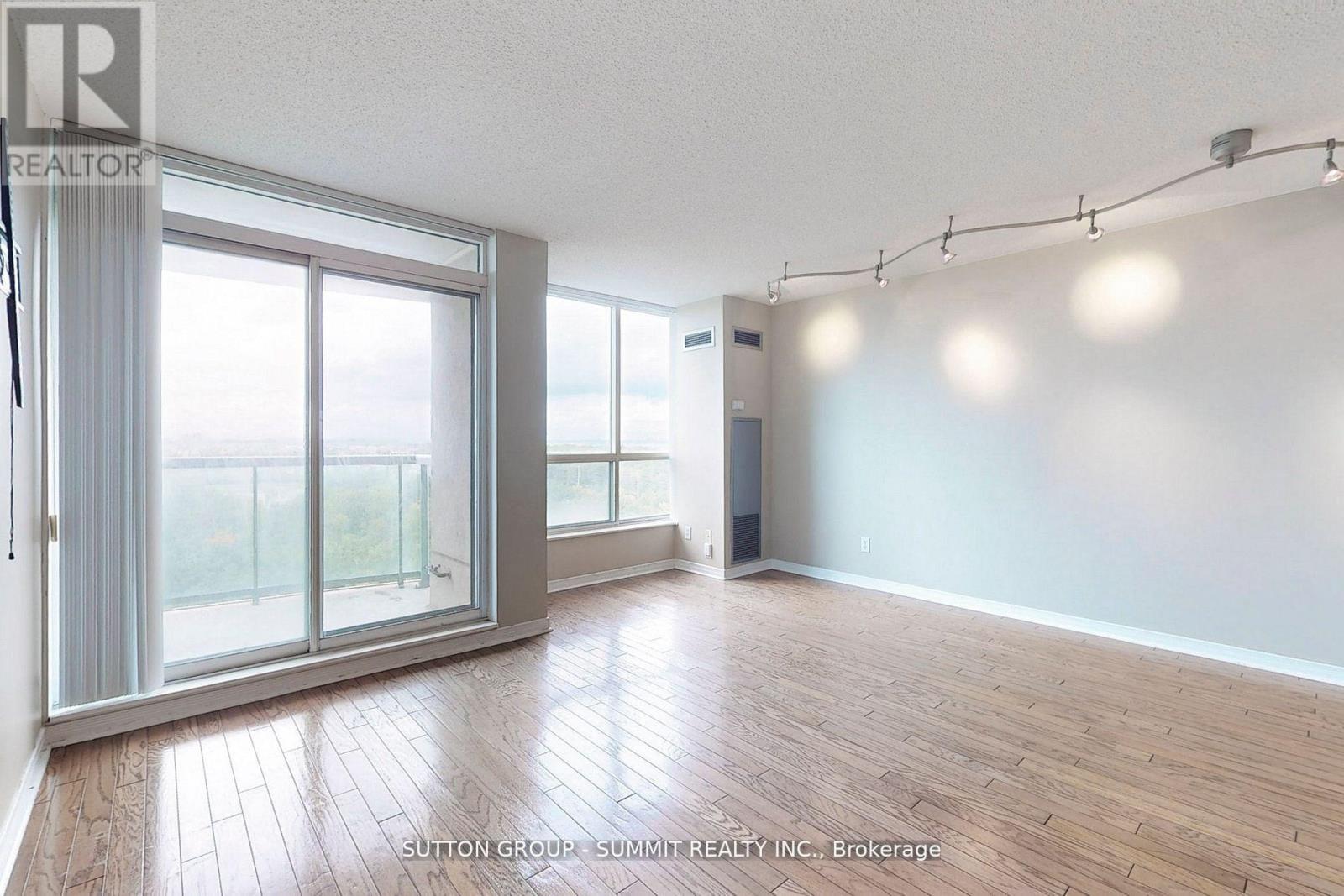 1203 - 2565 Erin Centre Boulevard, Mississauga, Ontario  L5M 6Z8 - Photo 7 - W12849702