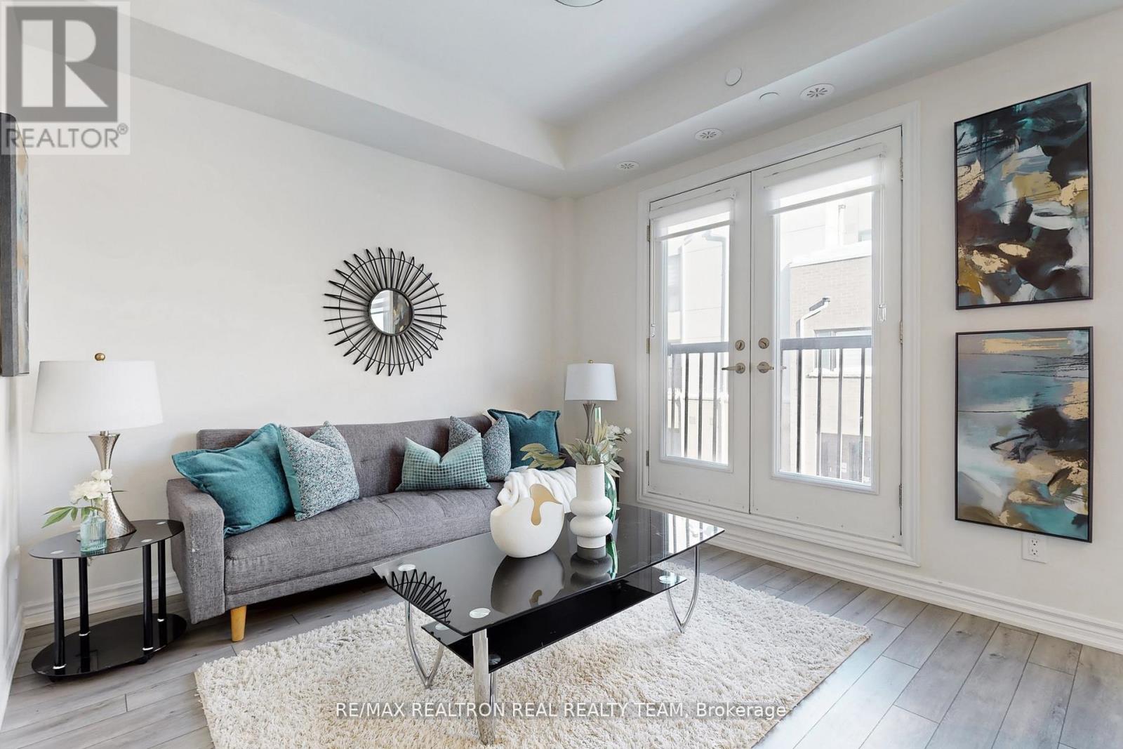 338 - 349 Wheat Boom Drive, Oakville, Ontario  L6H 7X5 - Photo 5 - W12849756