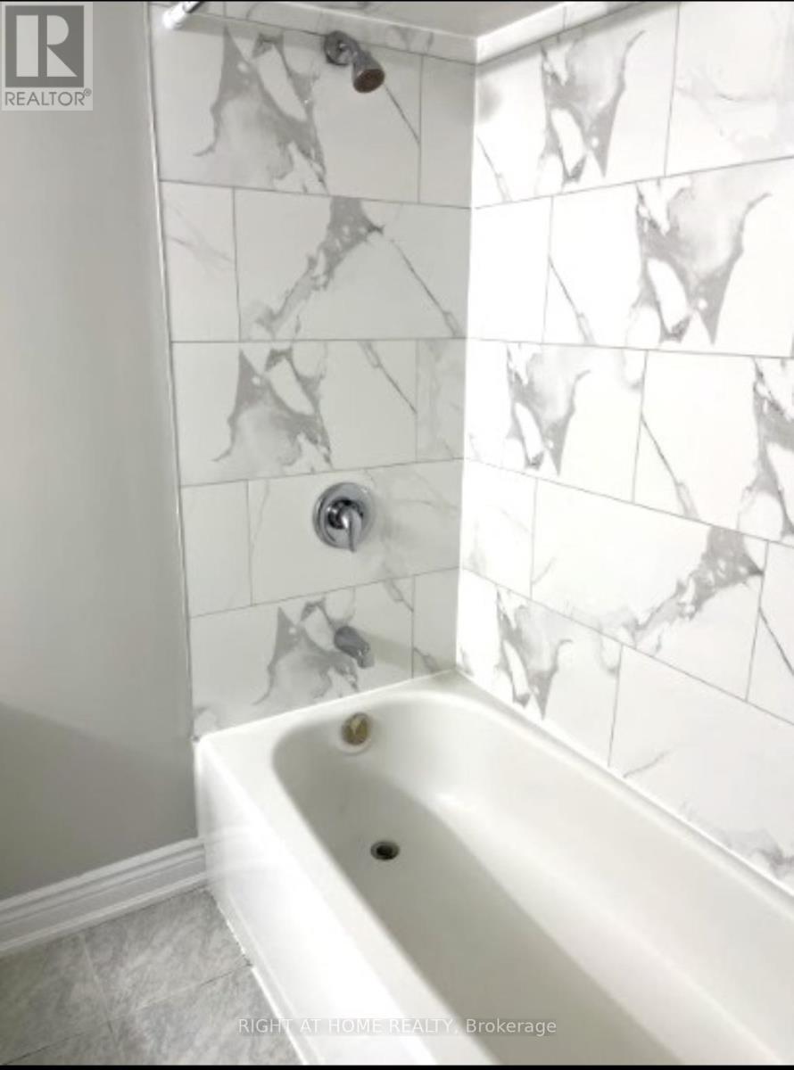 Lower - 88 Hudson Drive, Brampton, Ontario  L6Y 4K8 - Photo 8 - W12849798