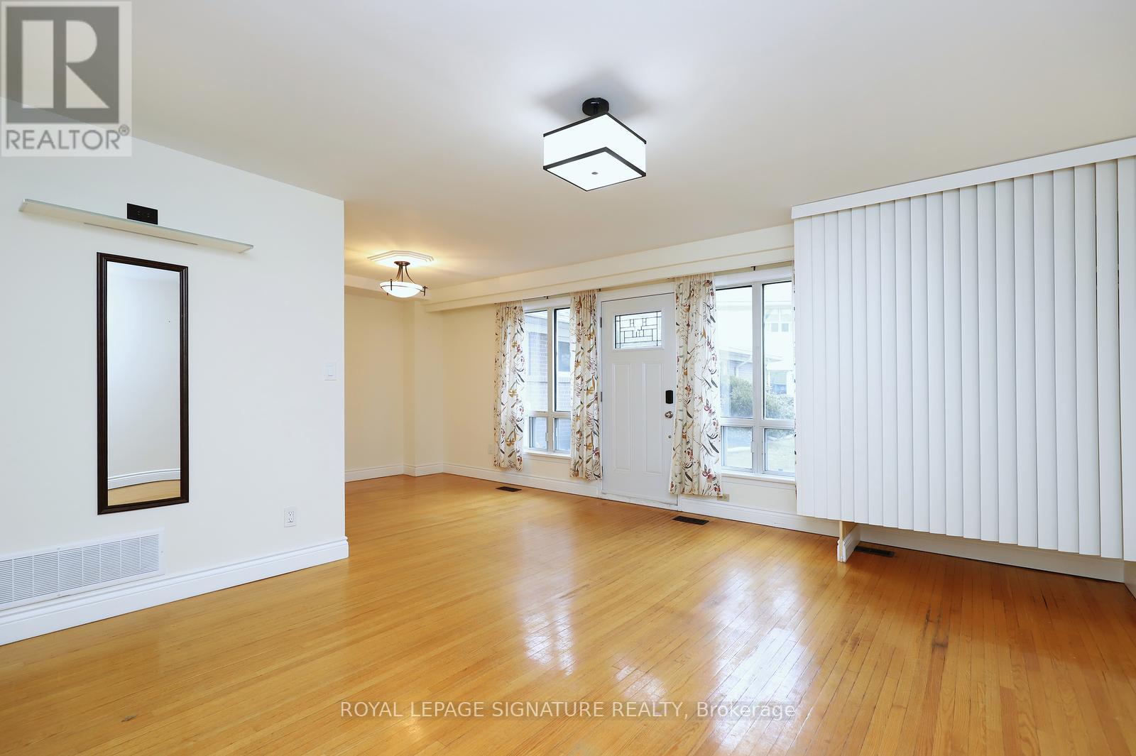 20 - 160 Carsbrooke Road, Toronto, Ontario  M9C 1G9 - Photo 7 - W12849842