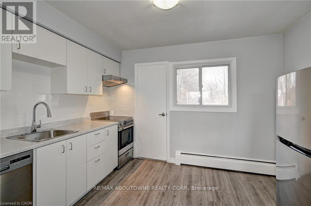 B5 - 280 Sydney Street S, Kitchener, Ontario  N2G 3V9 - Photo 15 - X12849736