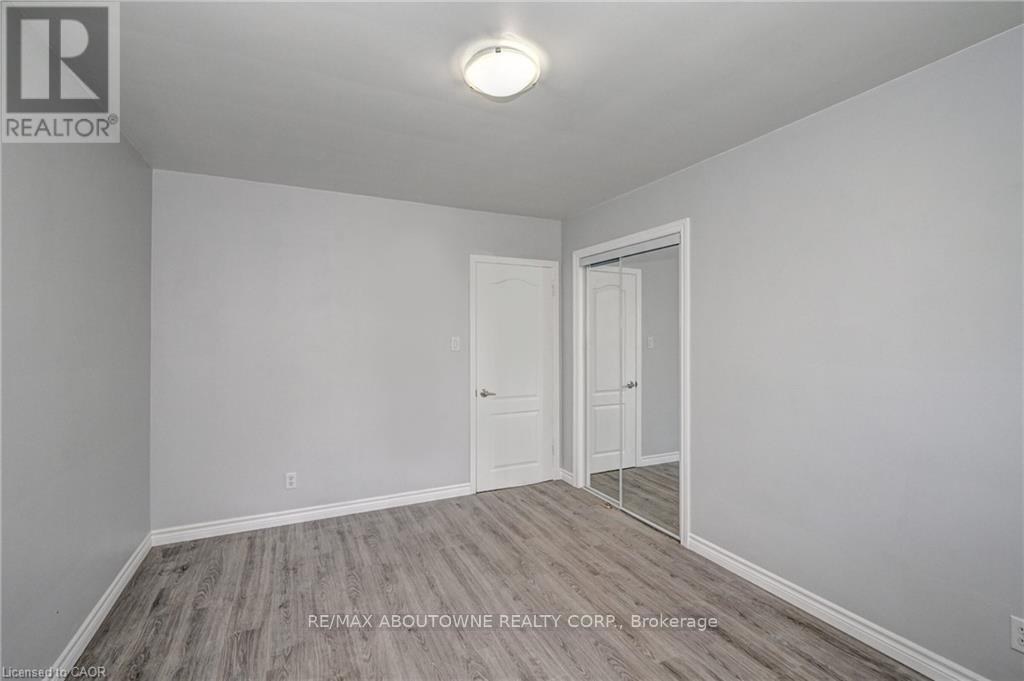 B5 - 280 Sydney Street S, Kitchener, Ontario  N2G 3V9 - Photo 23 - X12849736