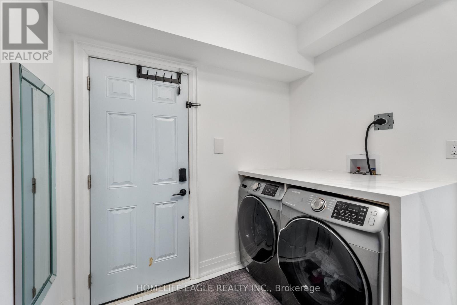 26 Whitetail Court, Vaughan (East Woodbridge), Ontario  L4L 5K9 - Photo 21 - N12849022