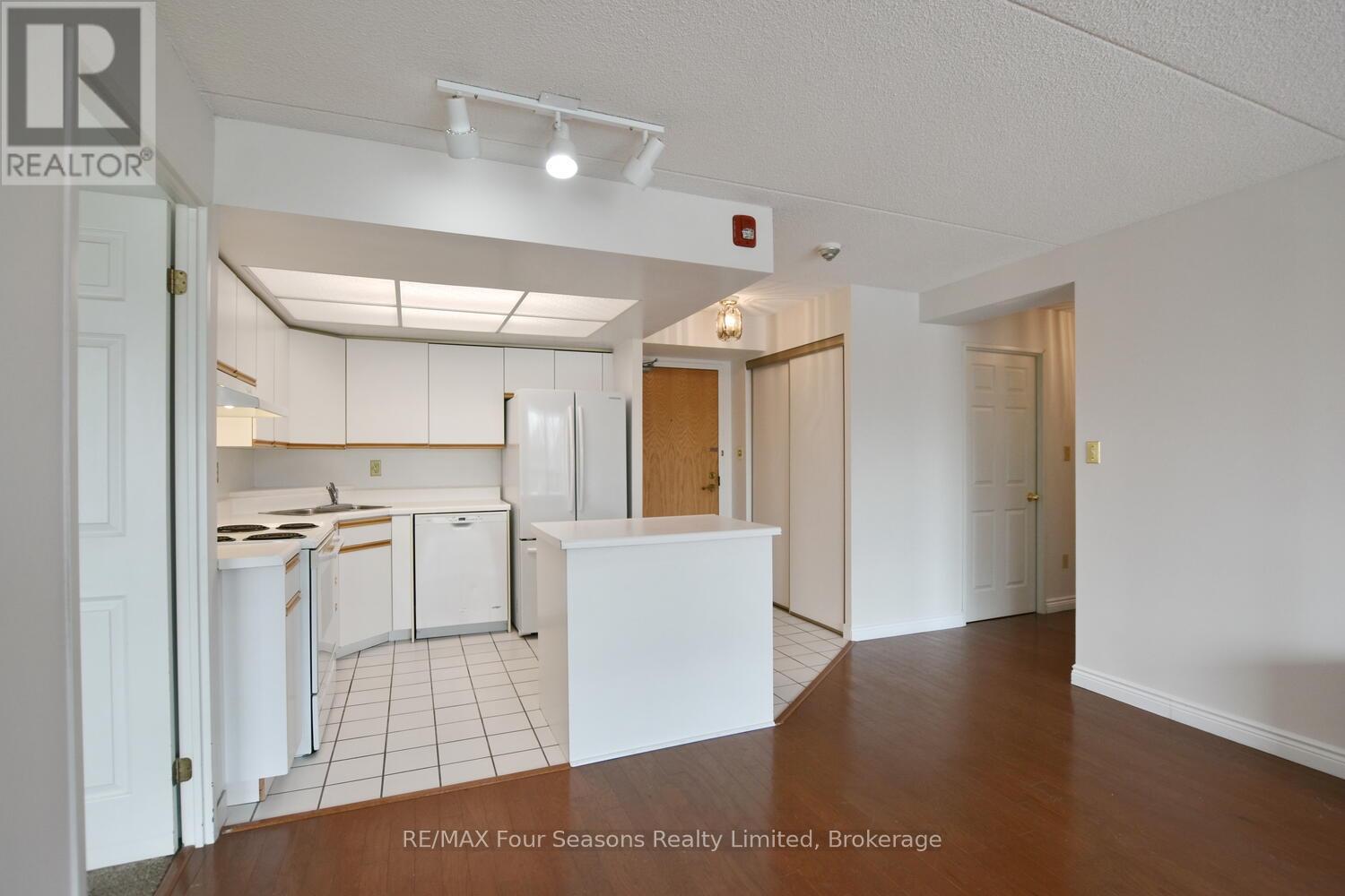 312 - 172 Eighth Street, Collingwood, Ontario  L9Y 4T2 - Photo 11 - S12849874