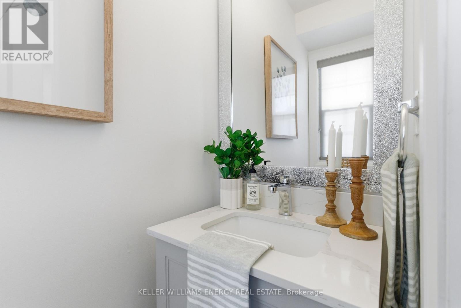 25 Toscana Drive, Whitby, Ontario  L1R 2Z4 - Photo 6 - E12849906