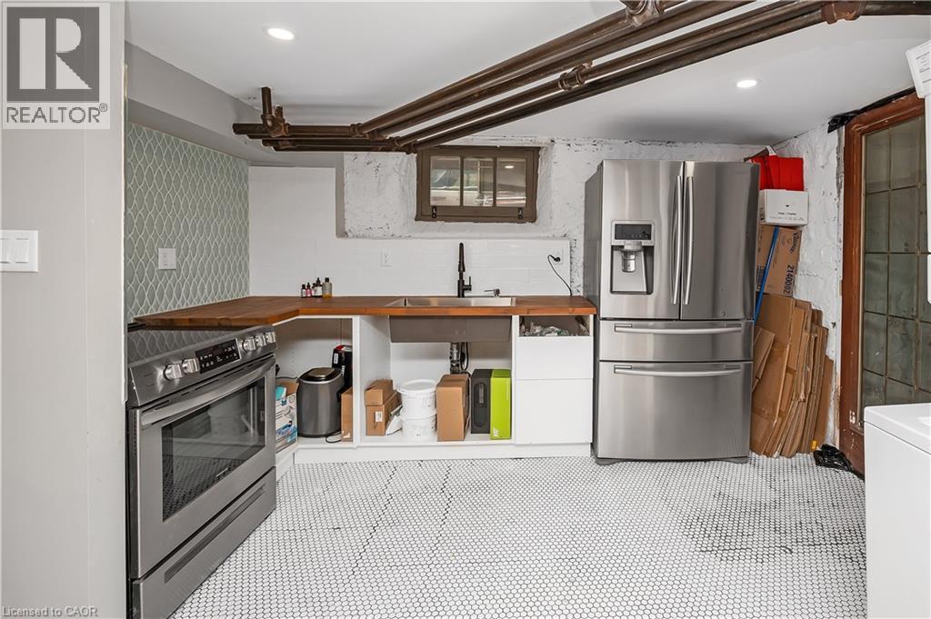 77 Proctor Boulevard, Hamilton, Ontario  L8M 2M5 - Photo 30 - 40809848