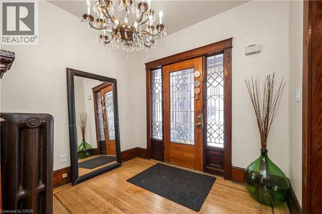 77 Proctor Boulevard, Hamilton, Ontario  L8M 2M5 - Photo 4 - 40809848