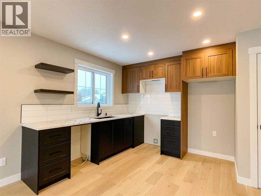 161 Deep Road, Fort Mcmurray, Alberta  T9K 1B7 - Photo 2 - A2290089