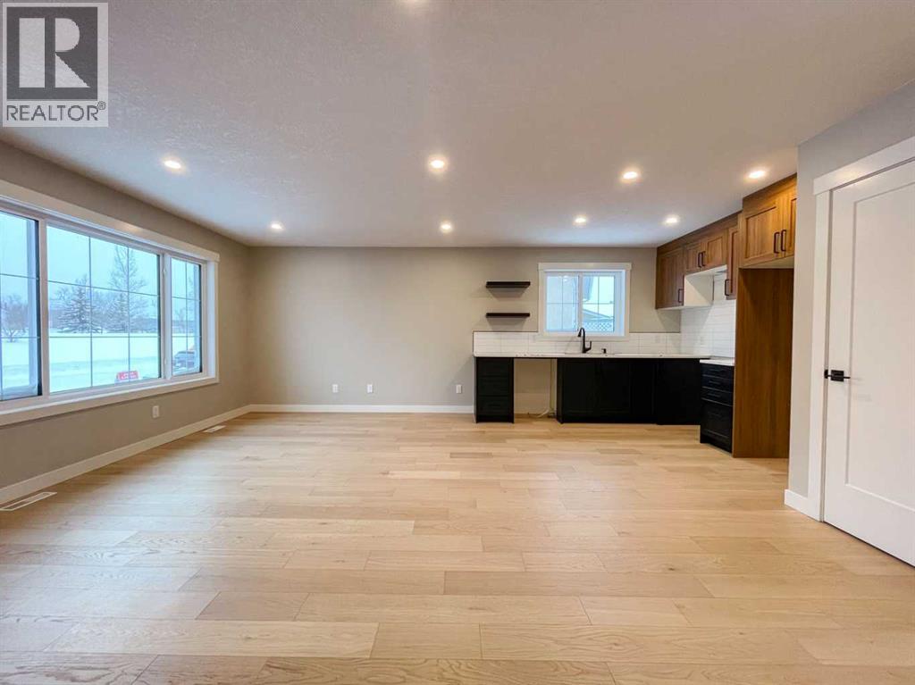 161 Deep Road, Fort Mcmurray, Alberta  T9K 1B7 - Photo 9 - A2290089