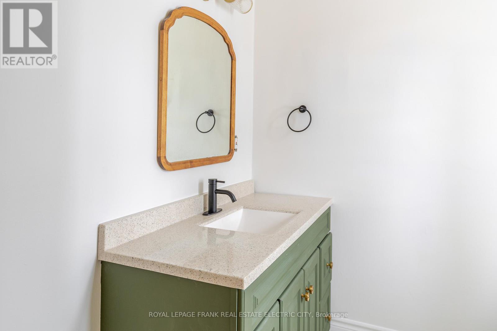 599 Homewood Avenue, Peterborough, Ontario  K9H 2N4 - Photo 26 - X12849974