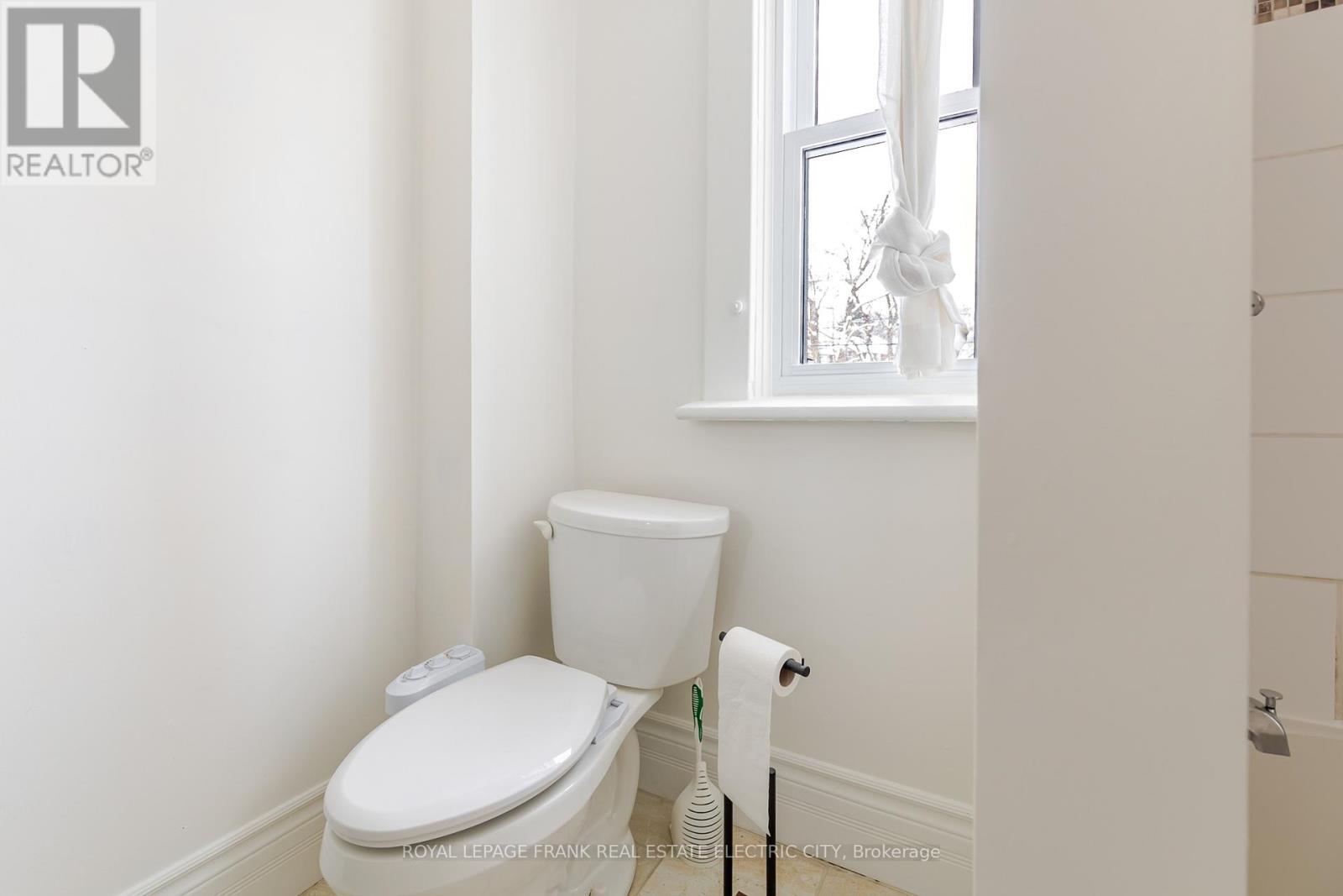 599 Homewood Avenue, Peterborough, Ontario  K9H 2N4 - Photo 27 - X12849974