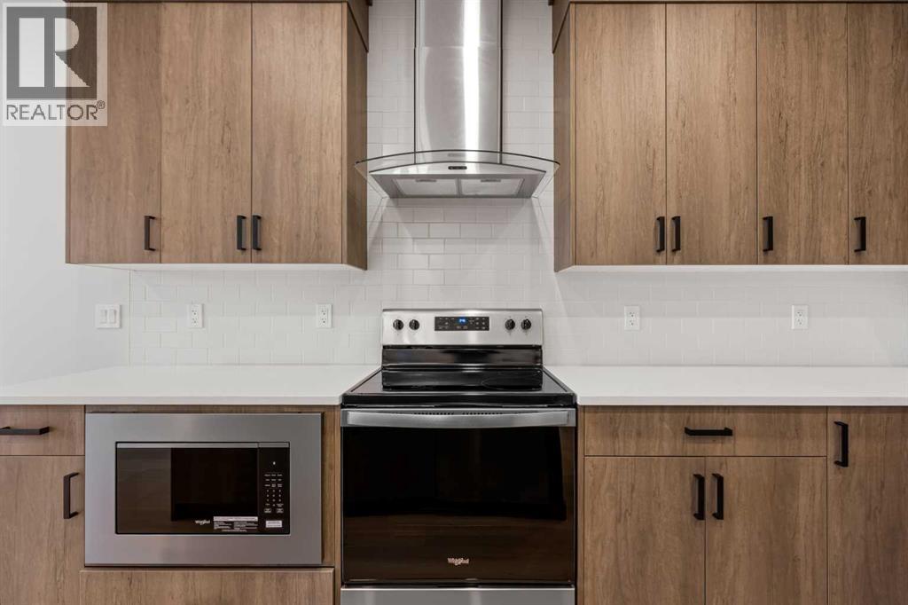 117 Bridgeport Gate, Chestermere, Alberta  T1X 3E5 - Photo 13 - A2285498