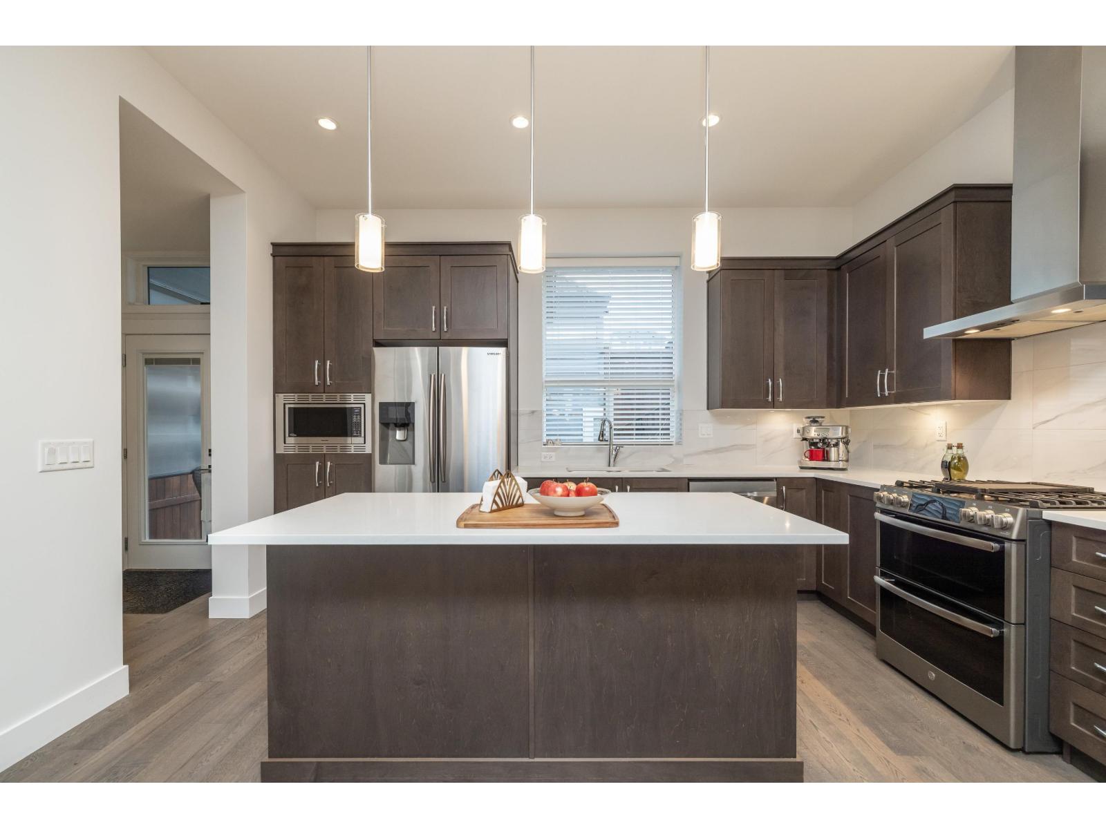 16477 21 Avenue, Surrey, British Columbia  V3Z 0V7 - Photo 10 - R3096451