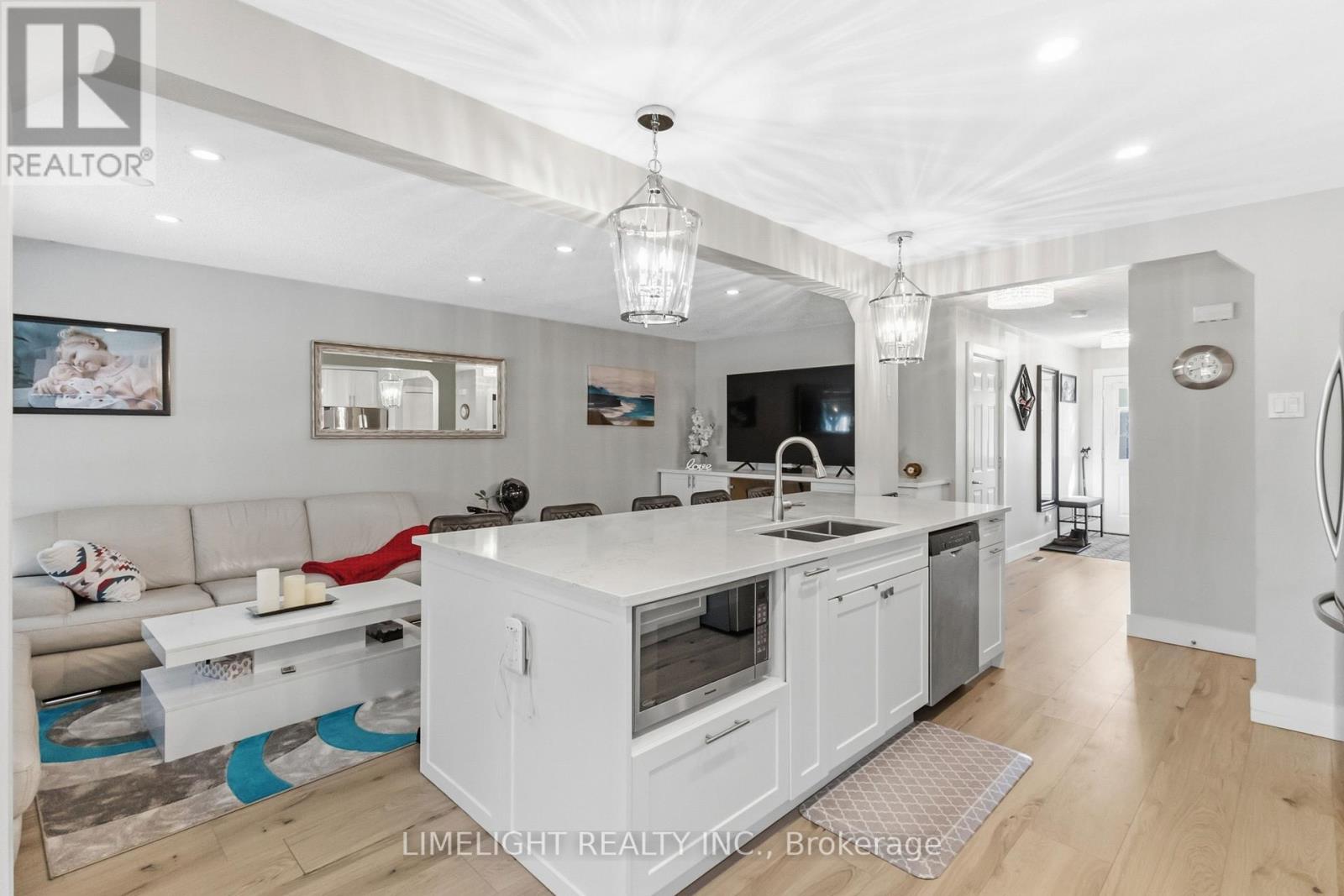 61 Julia Court, London East, Ontario  N5V 4X1 - Photo 11 - X12849940